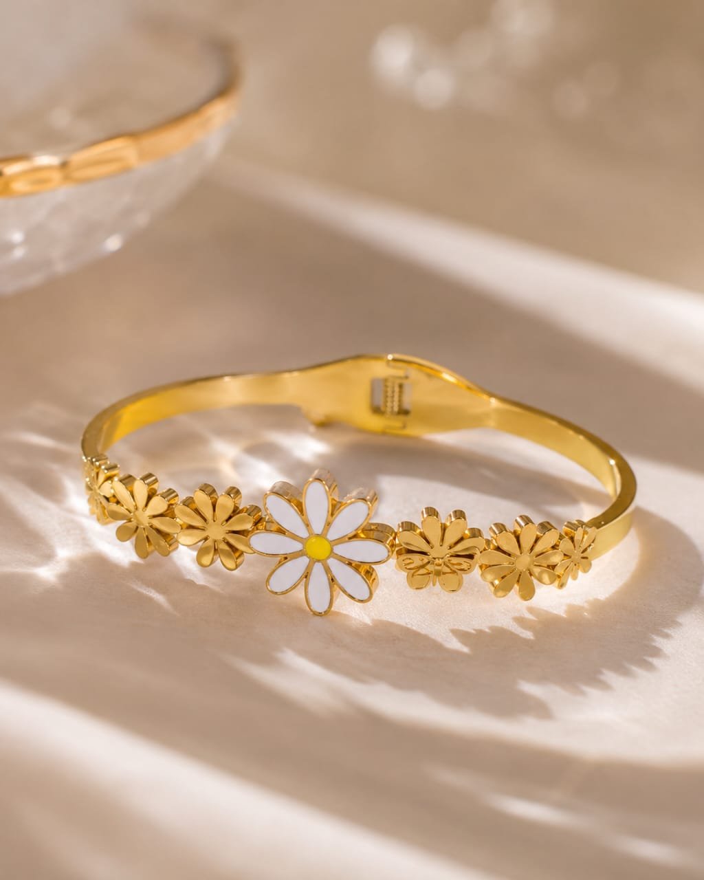Golden Floral Daisy Bracelet